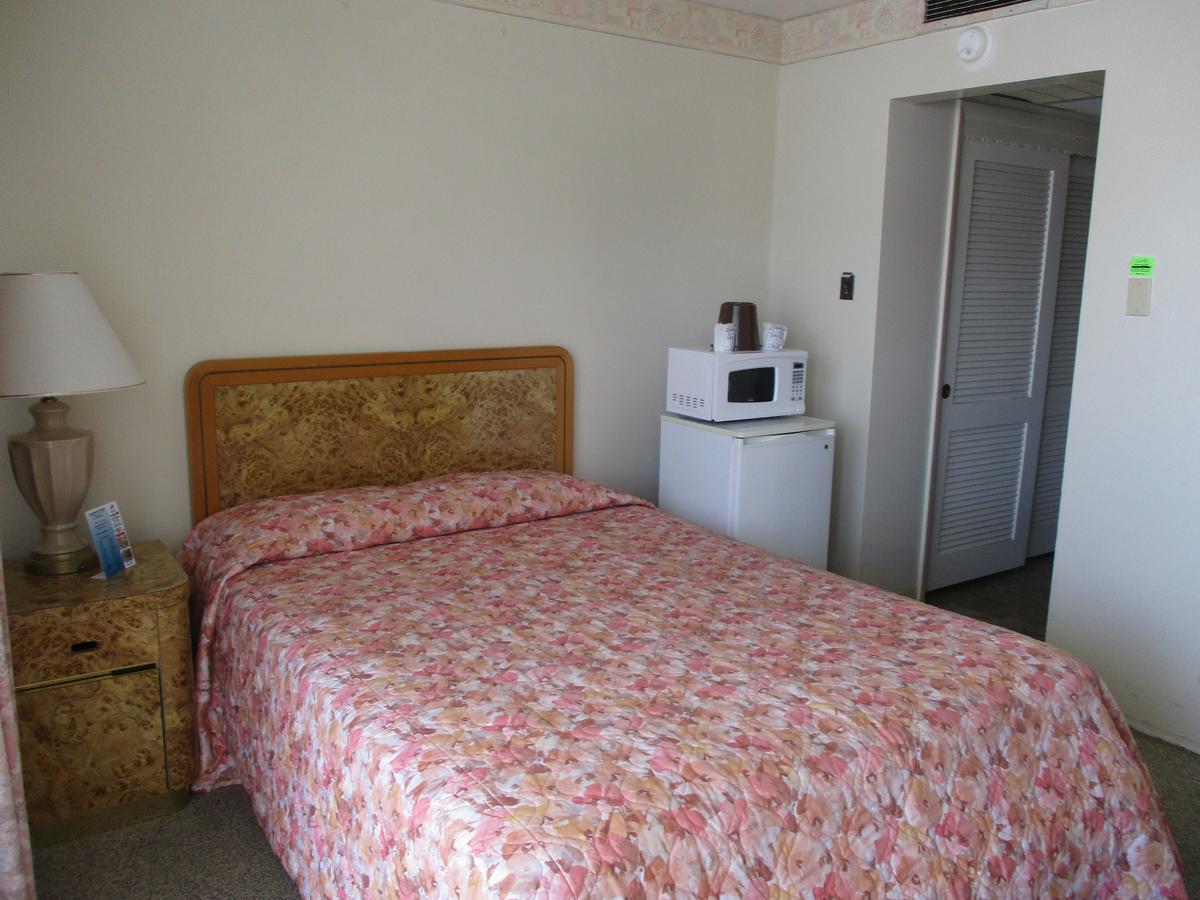 Landmark Motel Вайлдвуд Экстерьер фото